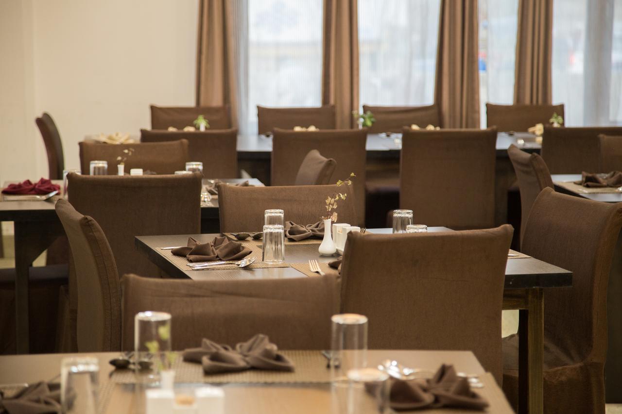 Riverside Hotel Thimphu Ngoại thất bức ảnh