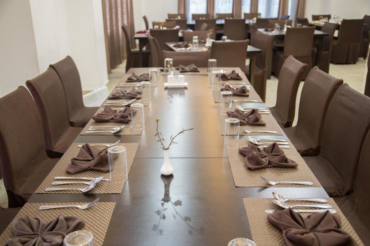Riverside Hotel Thimphu Ngoại thất bức ảnh